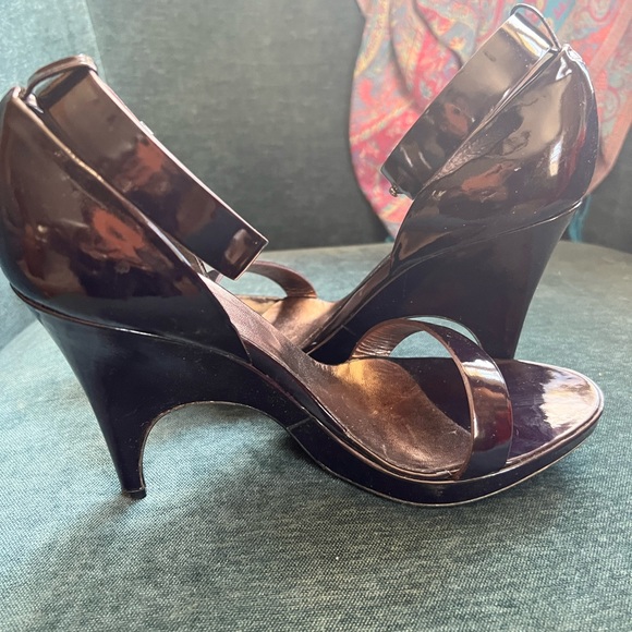 Versace 37.5 Patent Leather Ankle Strap Heels Eggplant Shaped Heel Italy - Picture 14 of 14